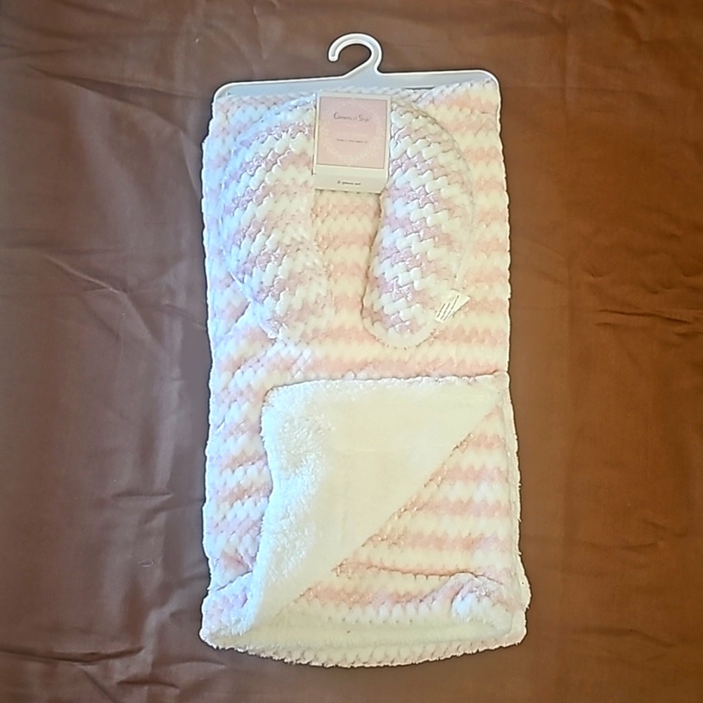 Baby blankets & head support set
